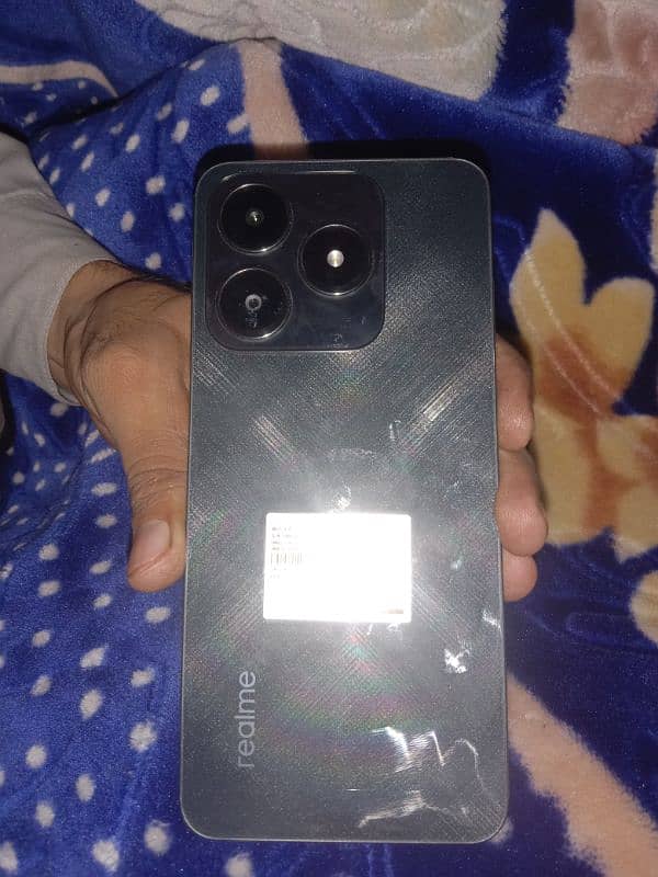 realme c61 6/128 full box 8