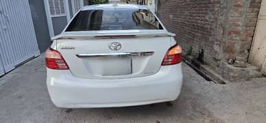 Toyota Belta 2012