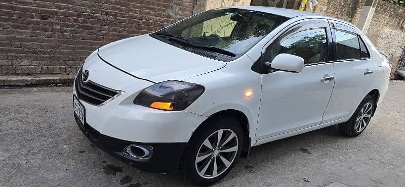 Toyota Belta 2012 4
