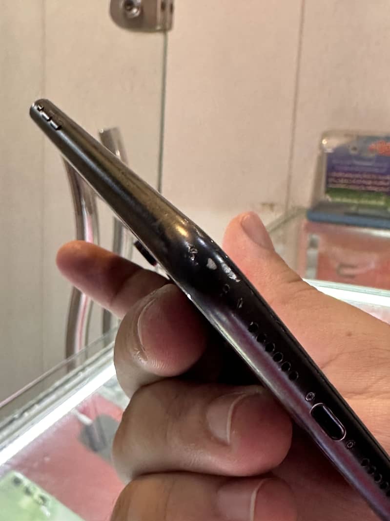 Iphone xr 128gb dual physical pta approved 1