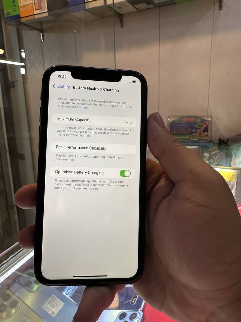 Iphone xr 128gb dual physical pta approved 3