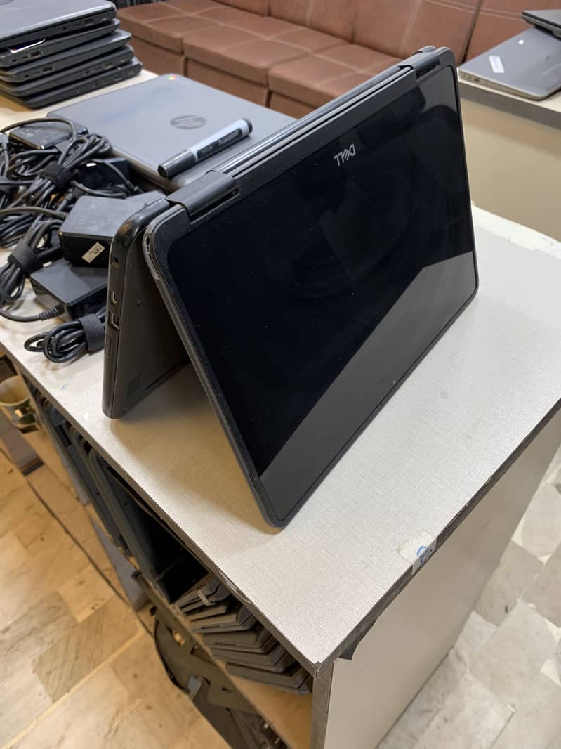 Dell Crome book 3100 to in  1 with charter 2