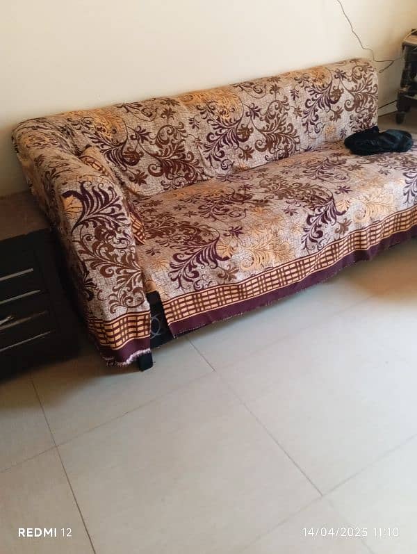 good condition furniture 4
