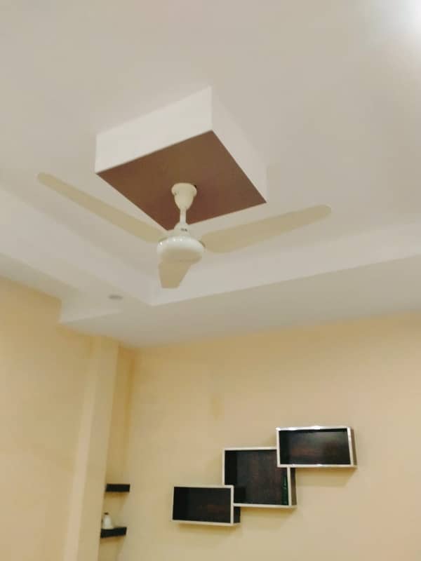 12 MARLA UPPER PORTION FOR RENT ON PIA MAIN BOULEVARD NEAR AL JANNAT MARRIAGE HALL. ALL FACILITIES AVAILABLE. 4