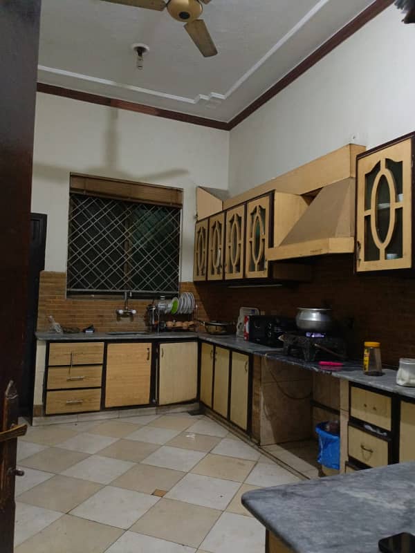 24 MARLA LOWER PORTION FOR RENT NEAR PIA MAIN BOULEVARD. ALL FACILITIES AVAILABLE. WALKING DISTANCE FROM PIA MAIN BOULEVARD. AVAILABLE FOR BOTH FAMILY AND OFFICE . 1