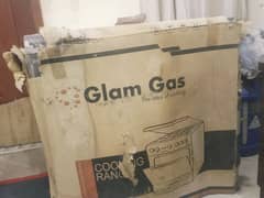 Glam gas cooking range Bakers model full packed