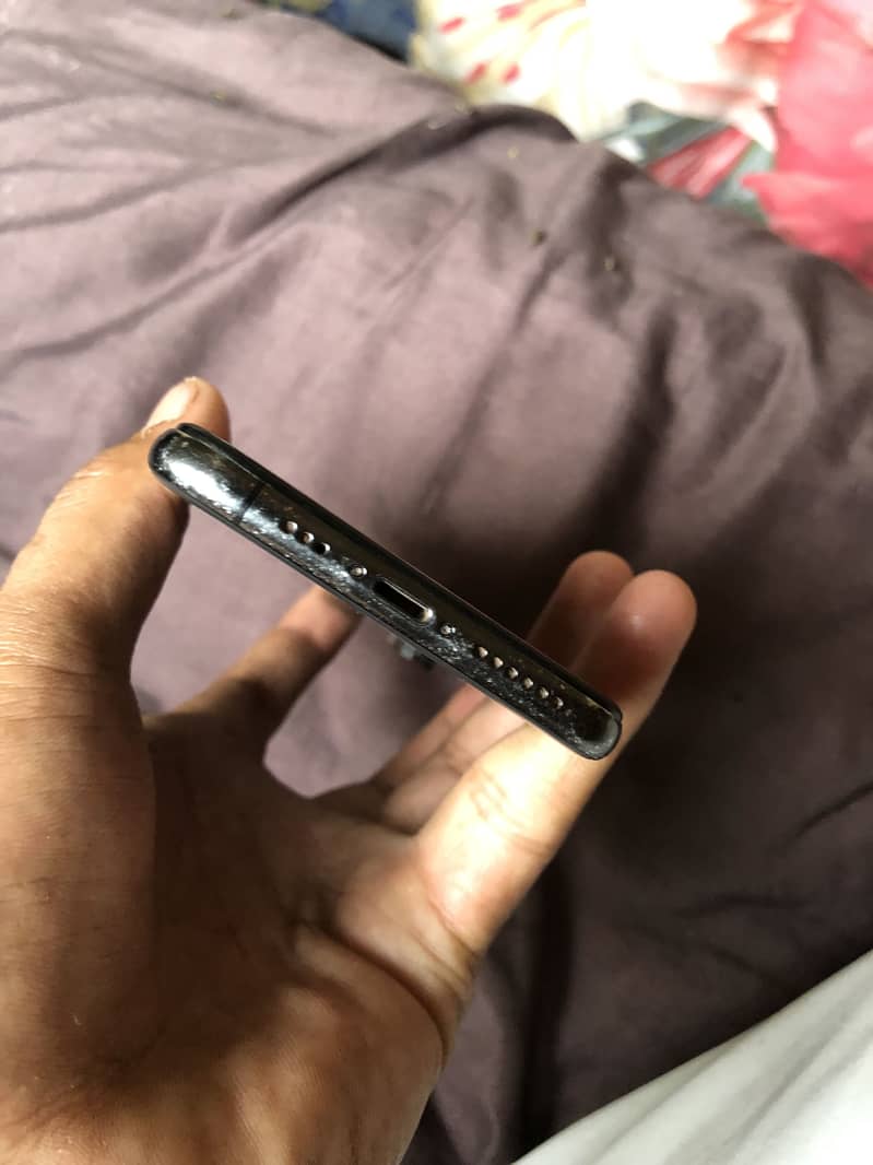 I phone xs. 512 gb 2