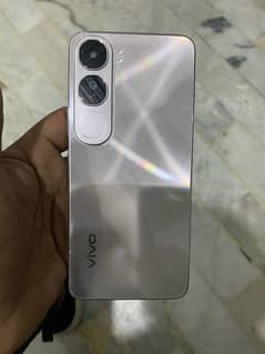 ViVo Y200 256 GB memory