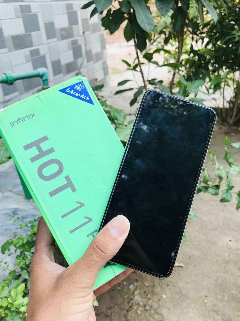 Infinix Hot 11 play 4Gb 64G with box 4