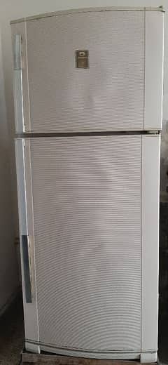 dawlance fridge large size