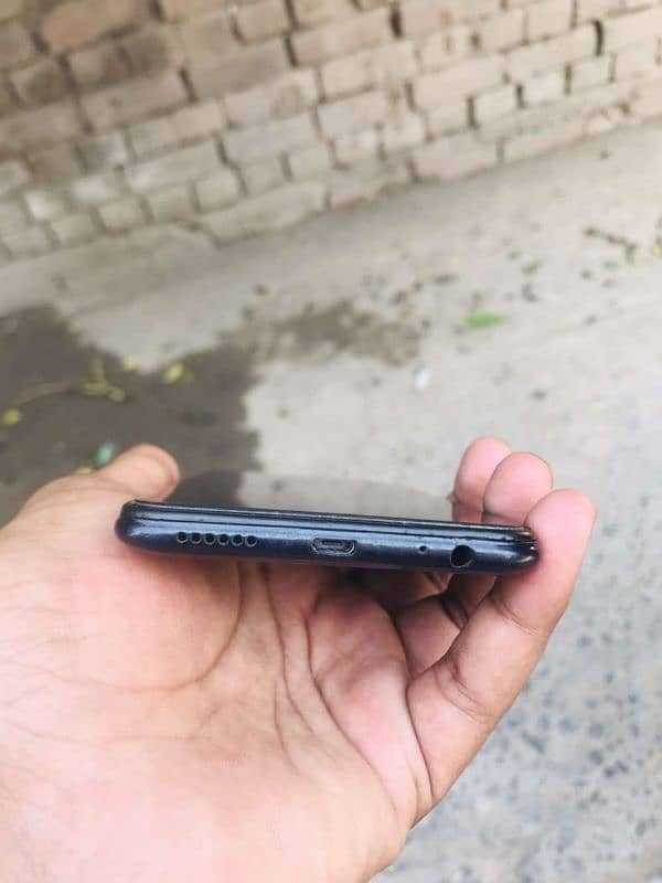 Infinix Hot 8 4 64 Dual Sim 5