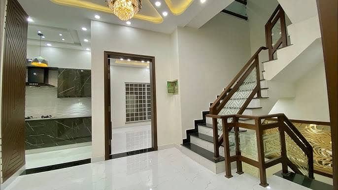 10 Marla Beautiful Lower Portion On Rent In Nawab Town Block C 12