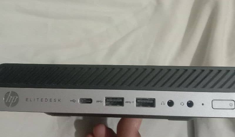HP EliteDesk 705 G4 DM 0