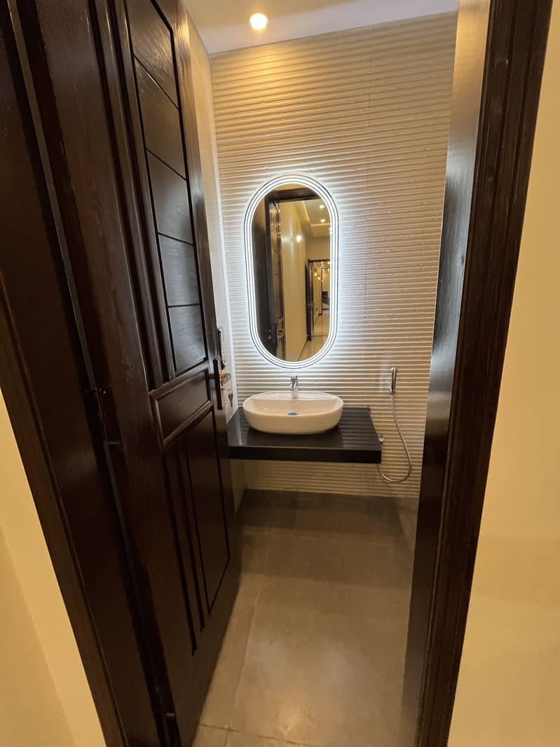 5 Marla Triple Storey House In Etihad Town Phase 1 - Block C For Sale 3