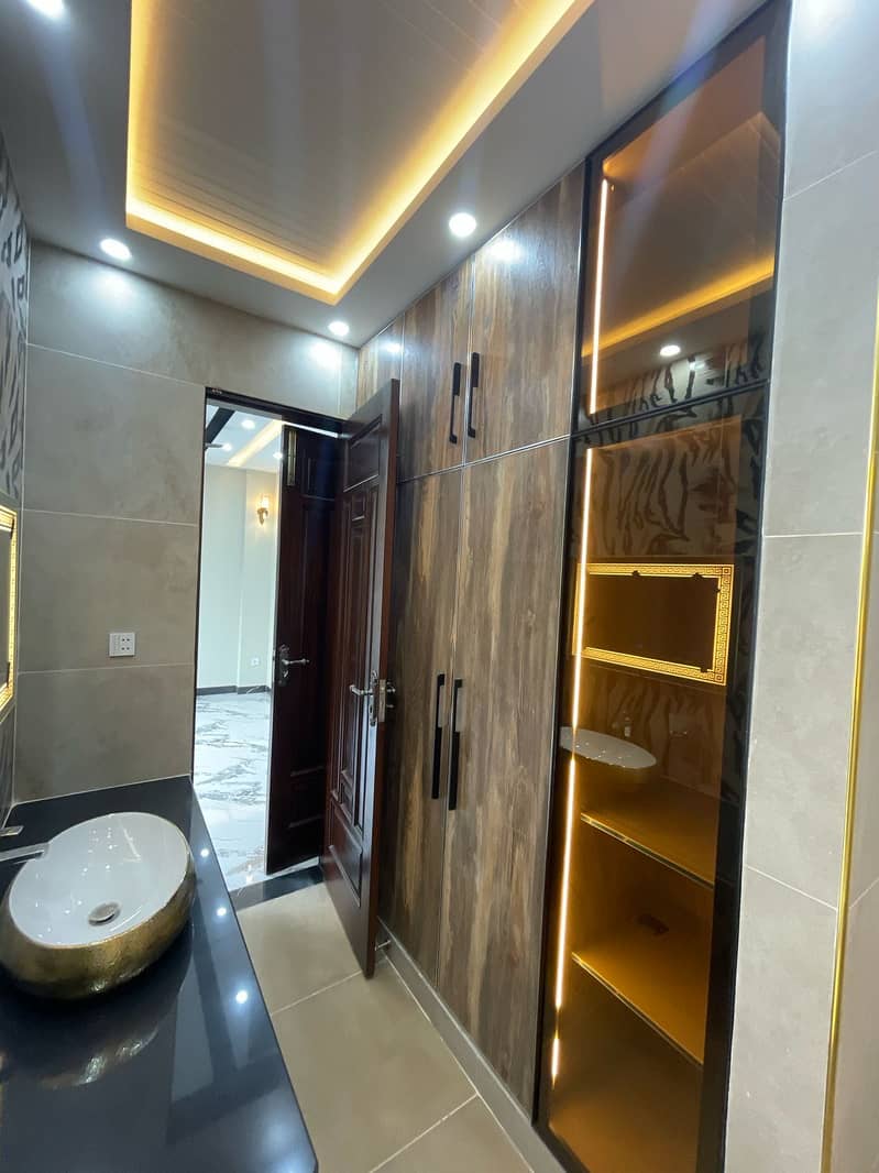 5 Marla Triple Storey House In Etihad Town Phase 1 - Block C For Sale 21