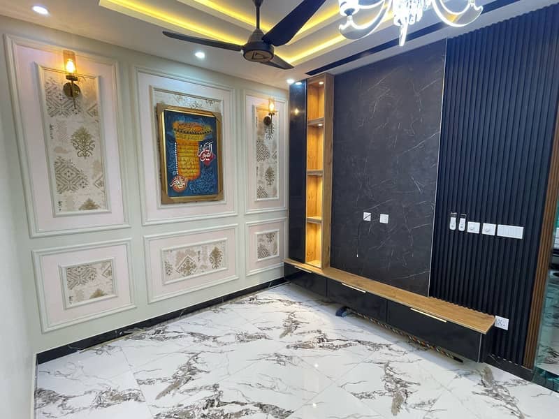5 Marla Triple Storey House In Etihad Town Phase 1 - Block C For Sale 25