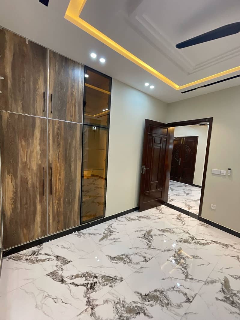5 Marla Triple Storey House In Etihad Town Phase 1 - Block C For Sale 30
