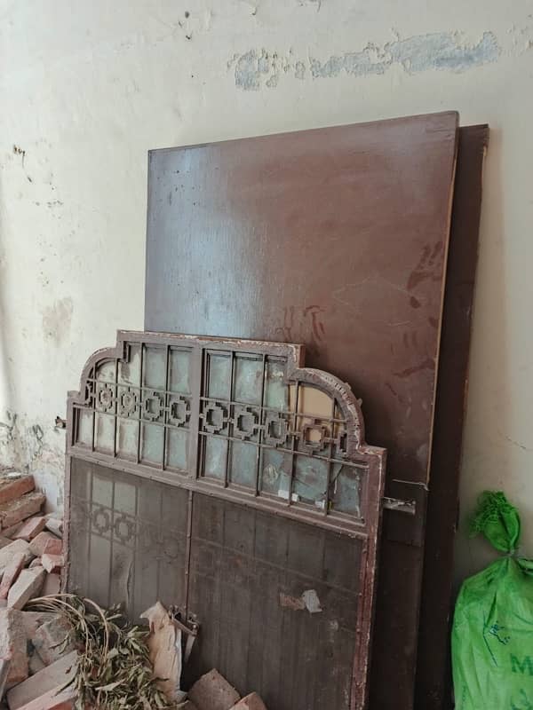 Used doors and windows for sale 0