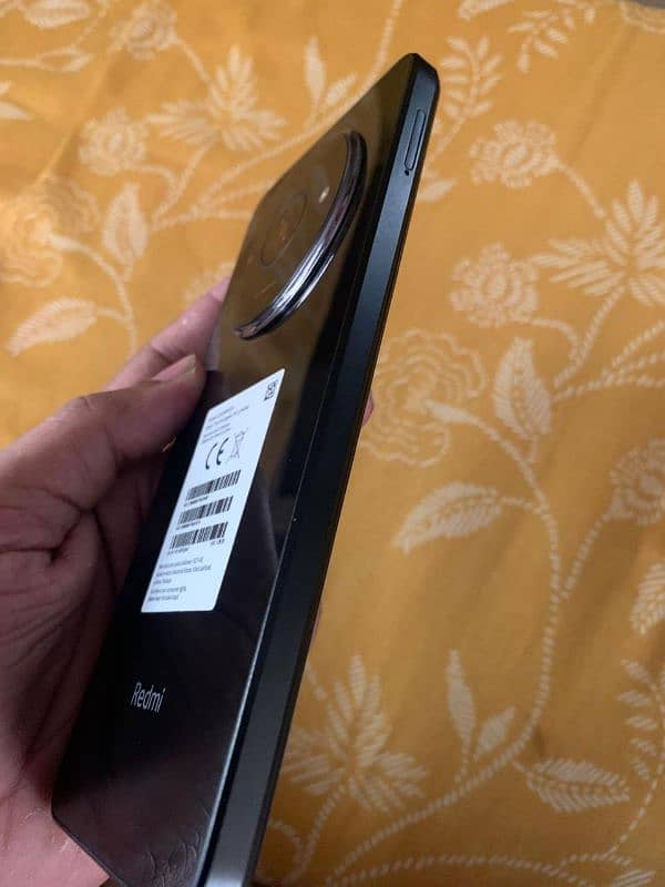 just 3 month use 128 gb Redmi A3 pta aproved 5