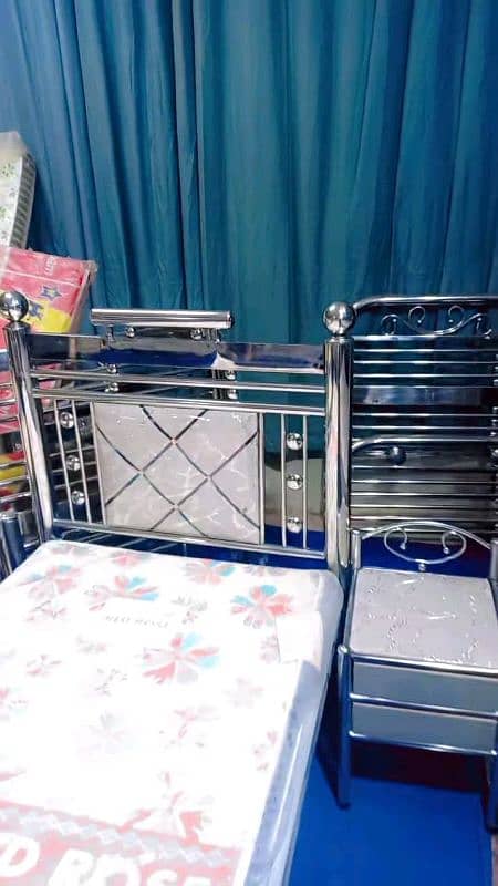 Stainless steel single beds 16