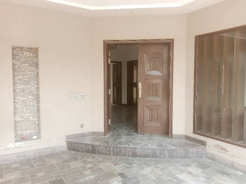 1 Kanal Luxury House For Rent In DHA Phase 6 6