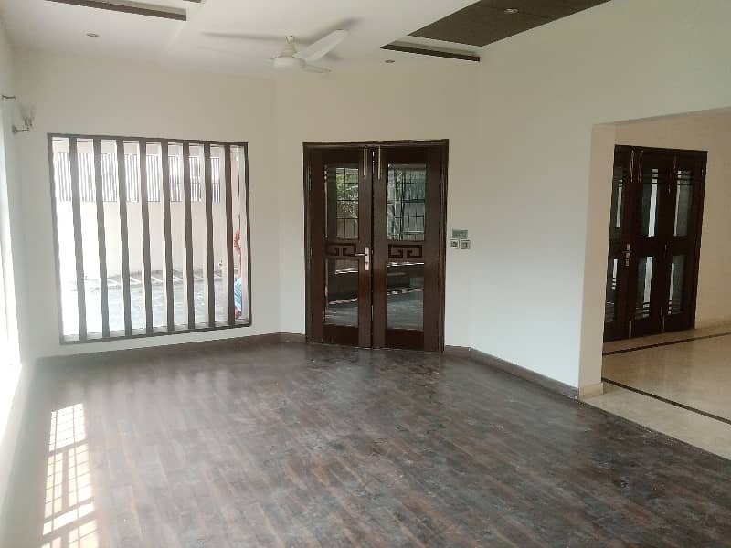 1 Kanal Luxury House For Rent In DHA Phase 6 12