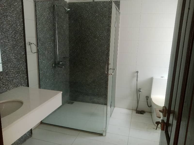 1 Kanal Luxury House For Rent In DHA Phase 6 14