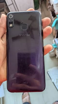 Infinix hot 8 lite 2/32gb pta approved