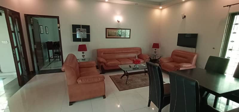 1 Kanal Fully Furnished Modern Upper Portion For Rent In DHA Phase 4 Lahore! 3
