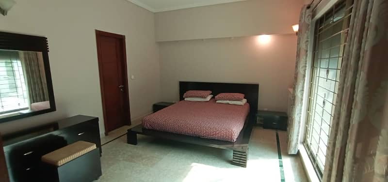 1 Kanal Fully Furnished Modern Upper Portion For Rent In DHA Phase 4 Lahore! 16