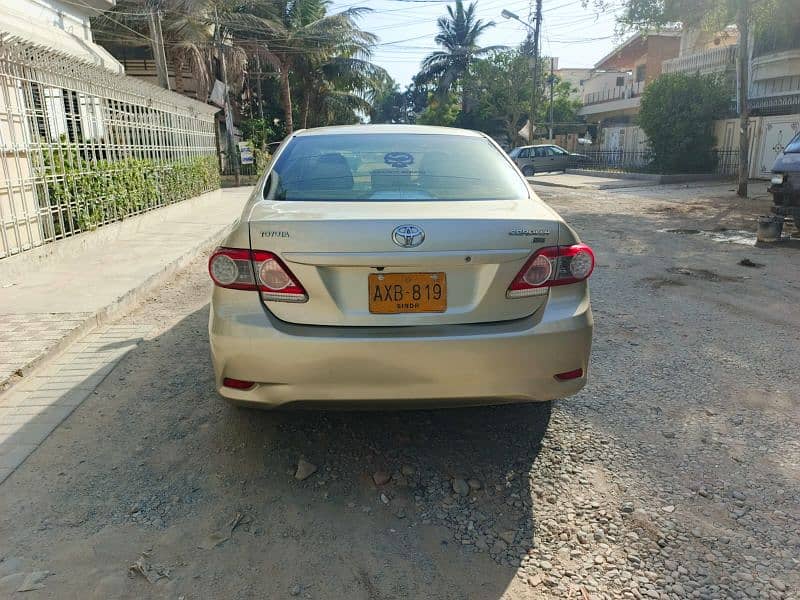 Toyota Corolla GLI 2012 14
