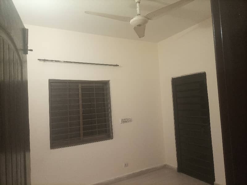 2 KANAL NEWLY UPPER PORTION DHA PHASE 1 10