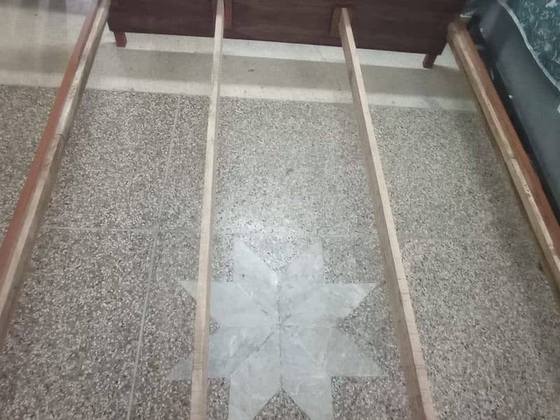 King size bed with mattress 3