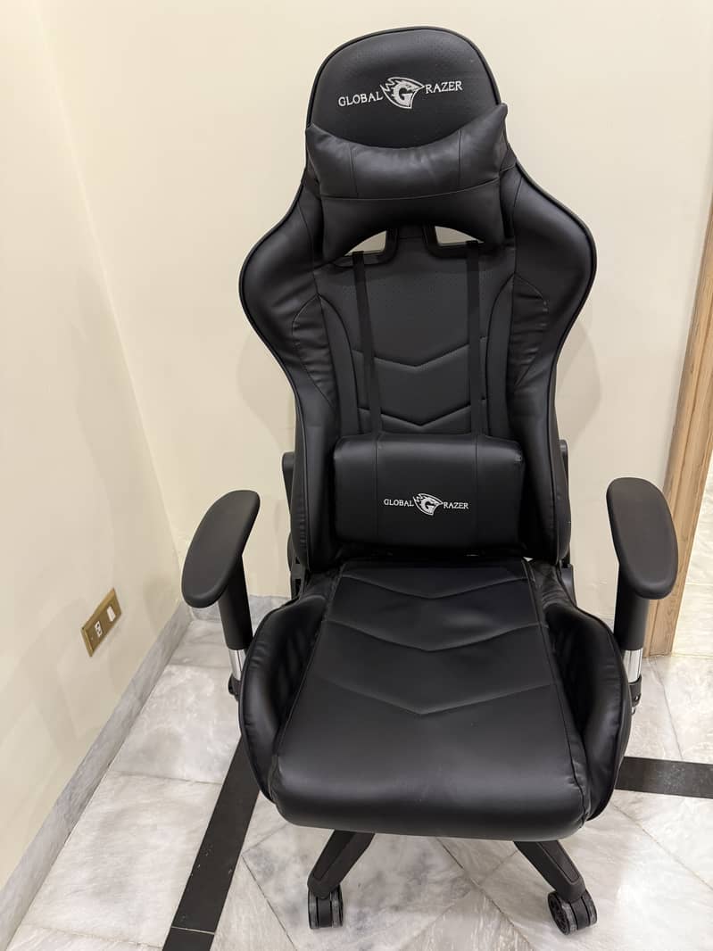 Global Razer Gaming Chair 1