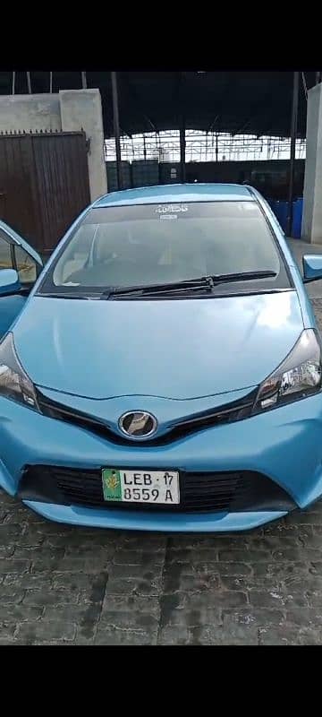 Toyota Vitz 2017 5