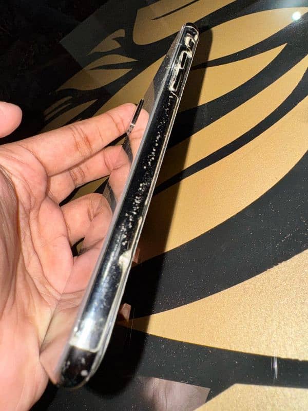 Iphone XS 64gb (Non-Pta) 3
