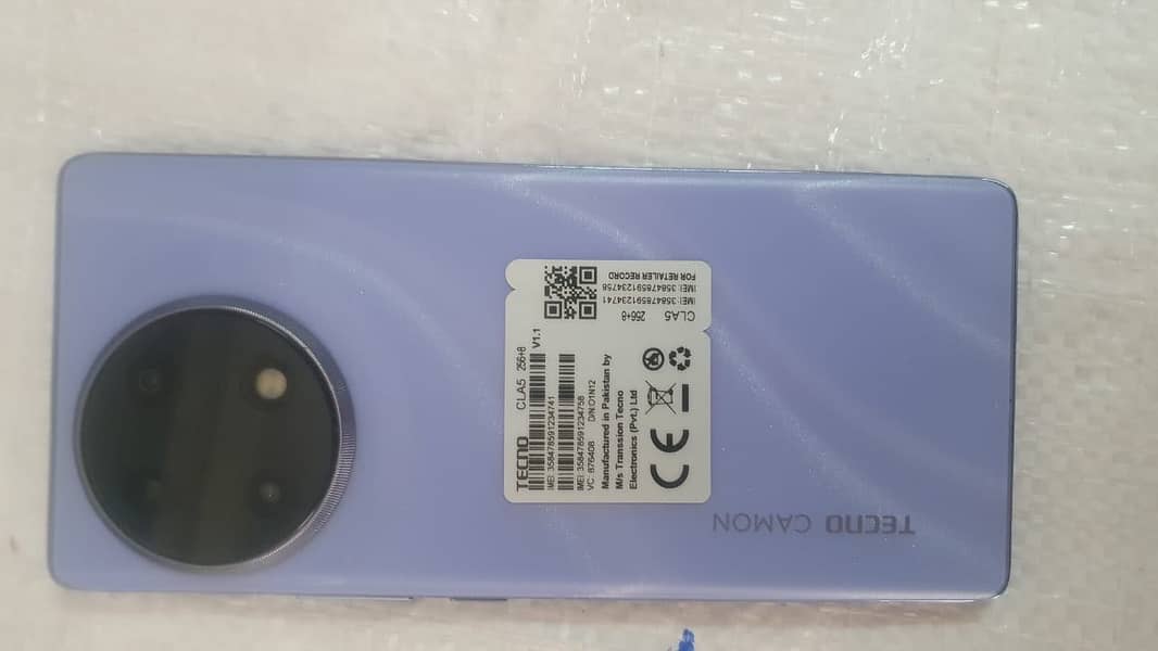 Techno cammon 30s in warranty 10 mnth 0