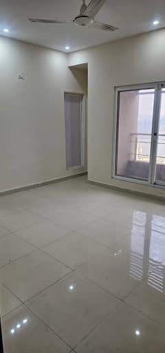 3bed Non Furnished Apartment