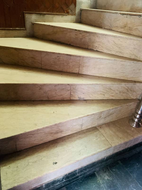 1 KANAL UPPER PORTION FOR RENT IN PIA HOUSING SOCIETY NEAR PIA MAIN BOULEVARD. ALL FACILITIES AVAILABLE. ORIGINAL AVAILABLE FOR BOTH FAMILY AND OFFICE. 1