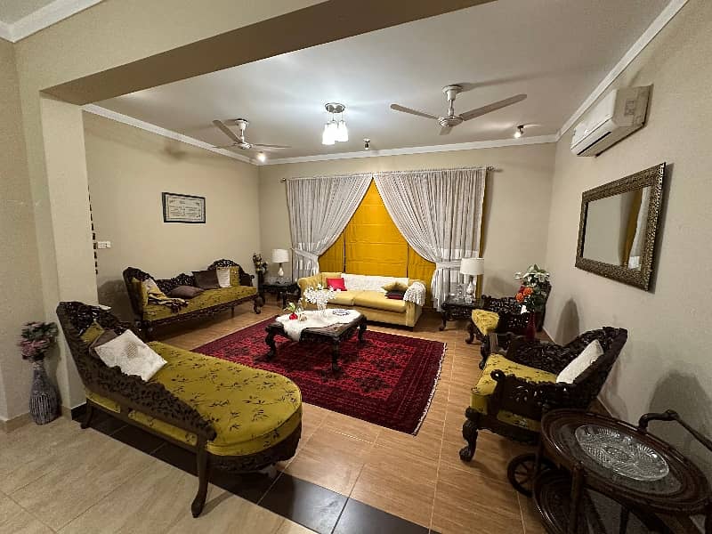 Defense villa available for rent 6