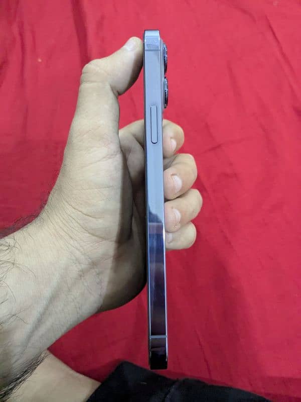 IPhone 13 Pro Max Pta approved 10/10 condition 2