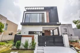 5 MARLA BRAND NEW MODERN DESIGN BUNGLOW AVAILABLE FOR RENT IN DHA