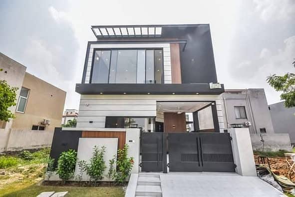5 MARLA BRAND NEW MODERN DESIGN BUNGLOW AVAILABLE FOR RENT IN DHA 0
