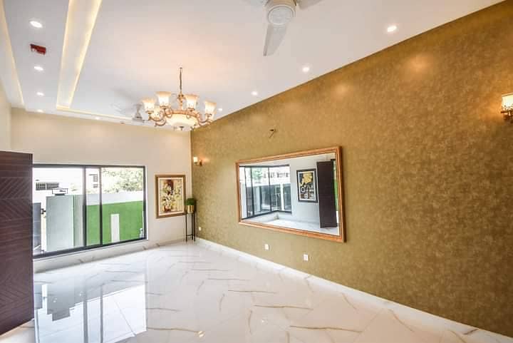 5 MARLA BRAND NEW MODERN DESIGN BUNGLOW AVAILABLE FOR RENT IN DHA 3