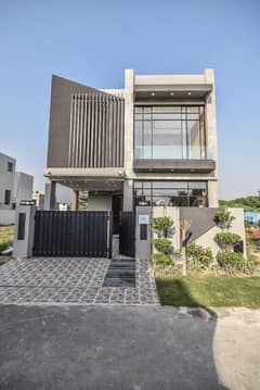 5 Marla Most Bueatifull Luxury Bungalow For Rent At Prime Location In Dha Lahore