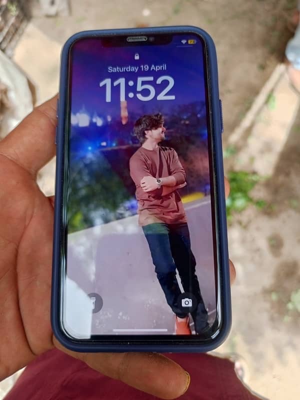 iphone 11 pro 256 GB pta non all ok 0
