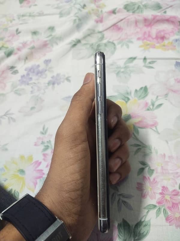 urgent sell back glass crack hai pta approved 2