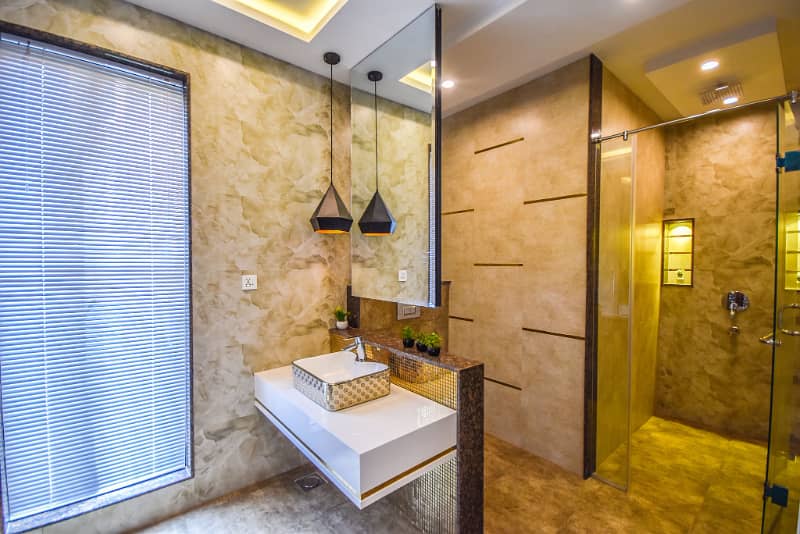 One Kanal Gorgeous Bungalow Situated At Most Prime Location Direct Approach 2
