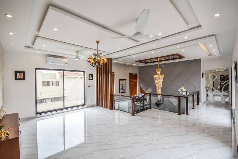 One Kanal Gorgeous Bungalow Situated At Most Prime Location Direct Approach 6