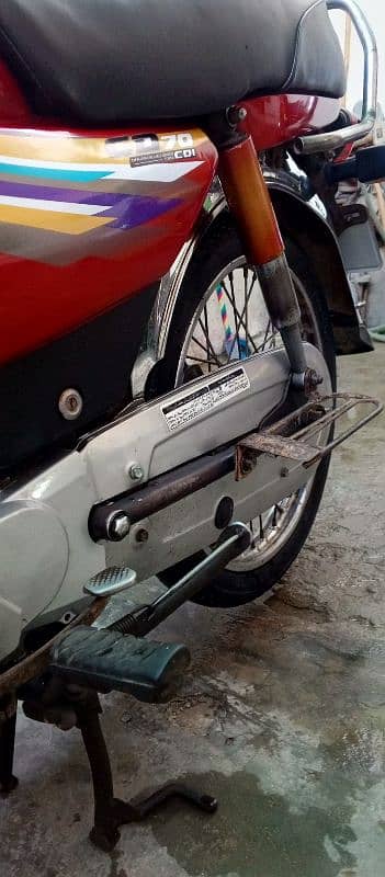 Honda CD 70 2014 6